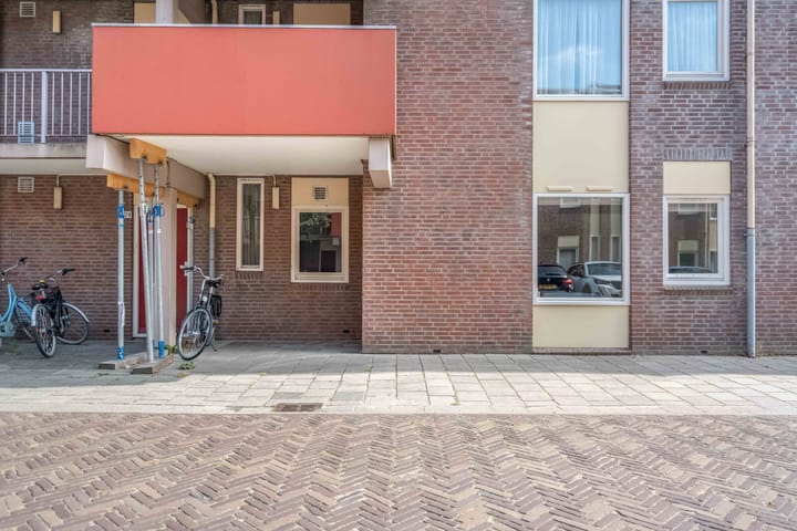 Foto 5 van Bedumerstraat 27