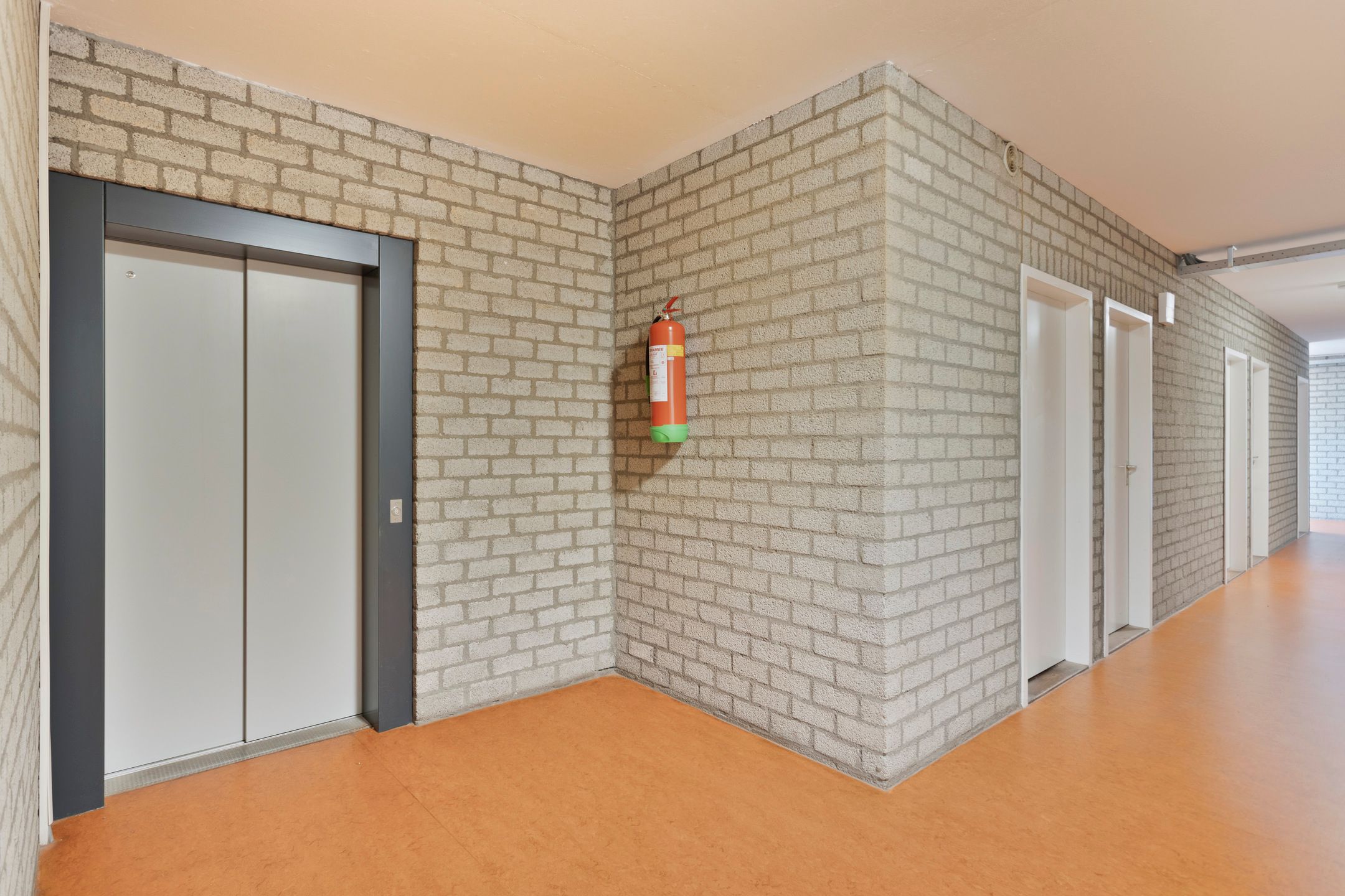 Photo 24 of Heerderweg 59-D