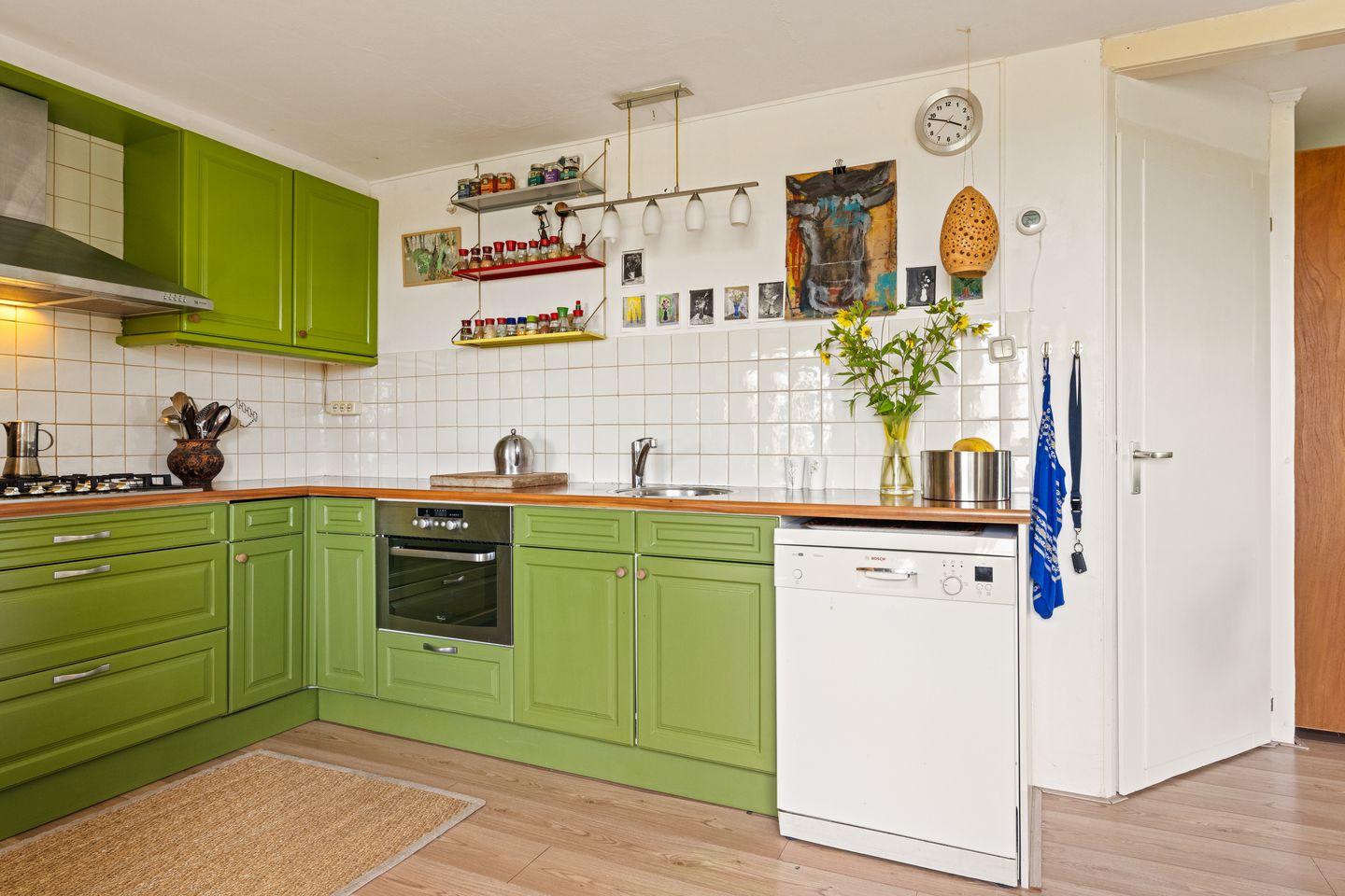 Foto 10 van Bloemendalergouw 63