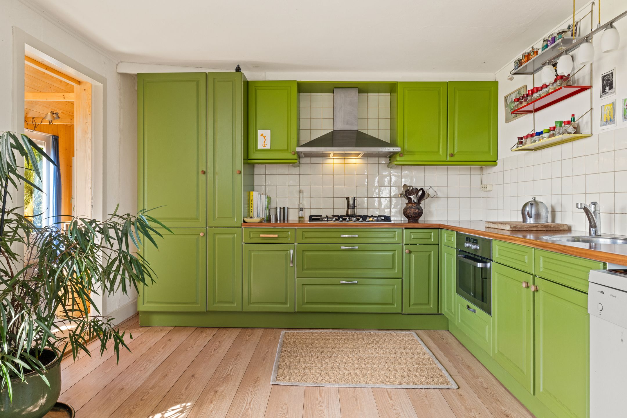 Foto 9 van Bloemendalergouw 63