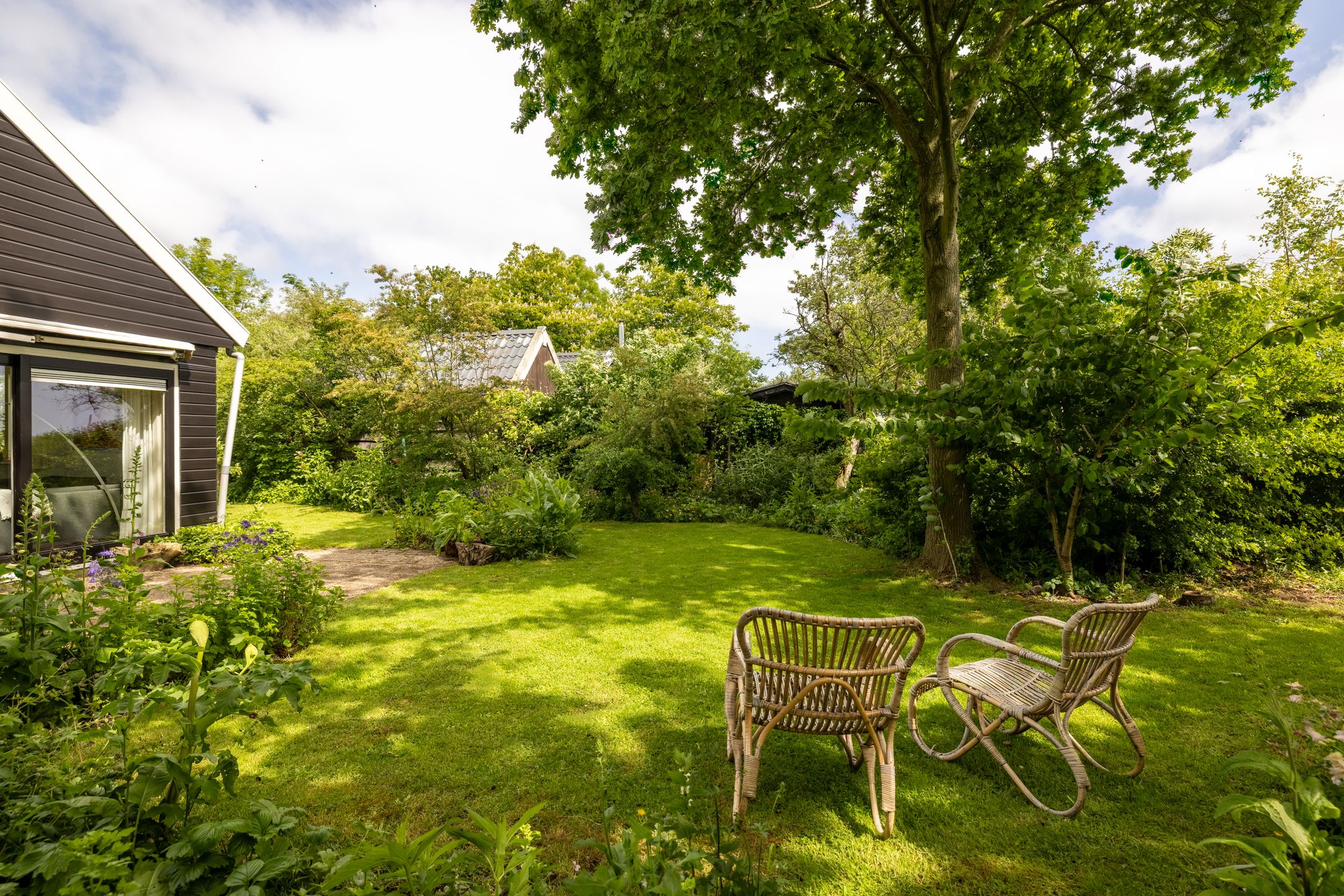 Foto 33 van Bloemendalergouw 63