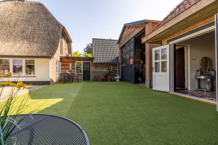 Photo 36 of Dijkstraat 4