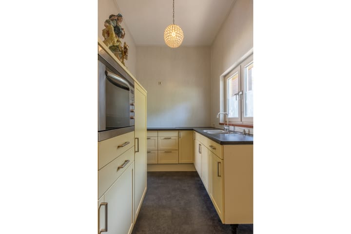 Photo 42 of Dijkstraat 4