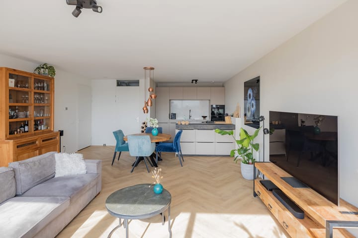 Foto 12 van Botterboulevard 54