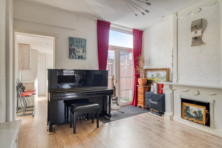 Foto 6 van Bloemstraat 132