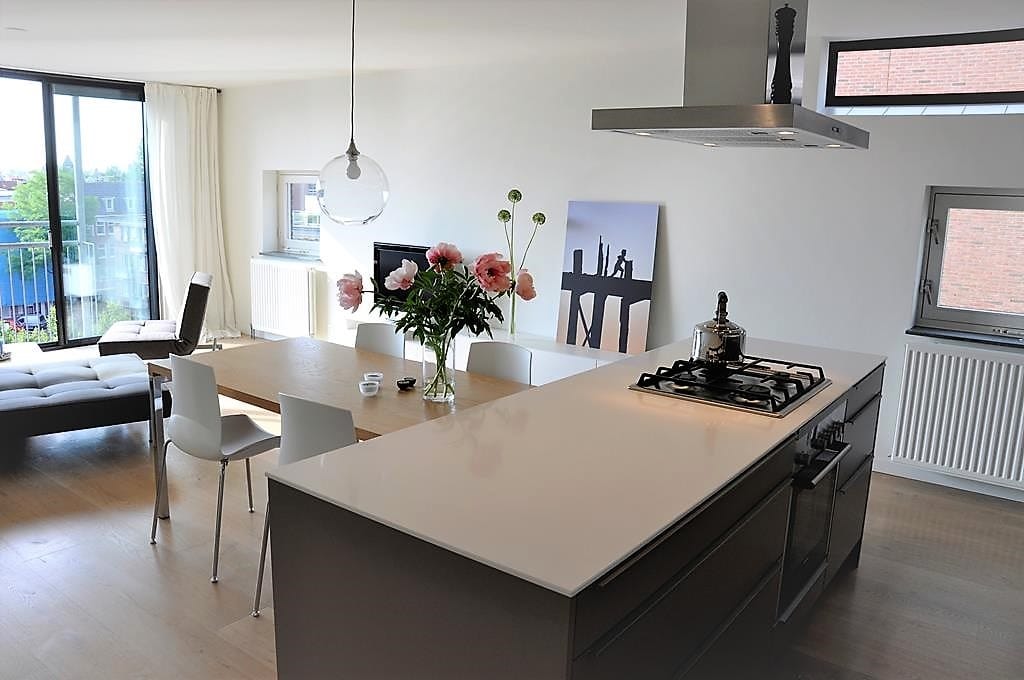 Foto 6 van Donker Curtiusstraat 75