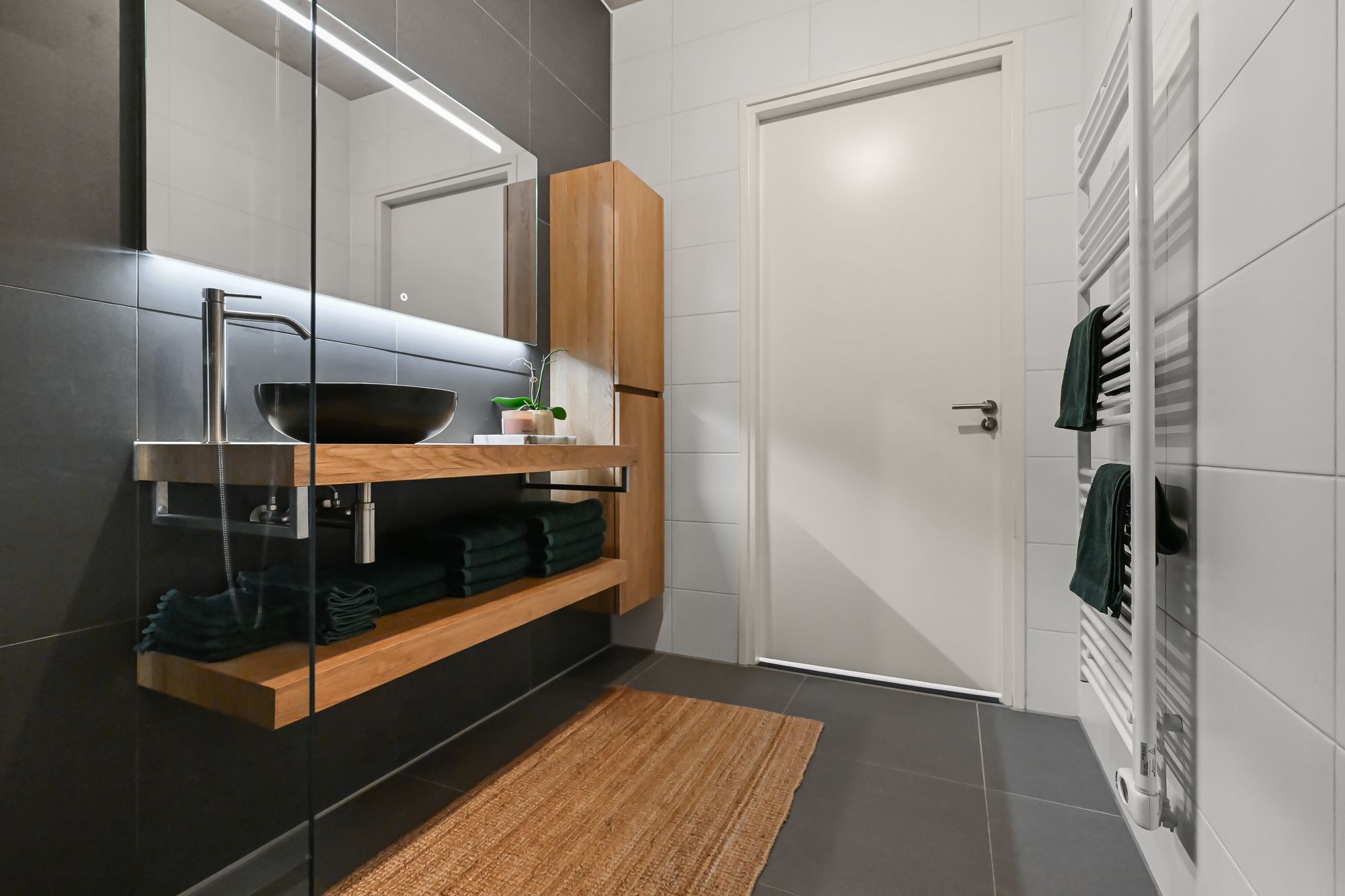 Photo 15 of Hellingstraat 68