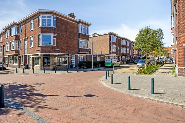 Foto 3 van Elise van Calcarstraat 33