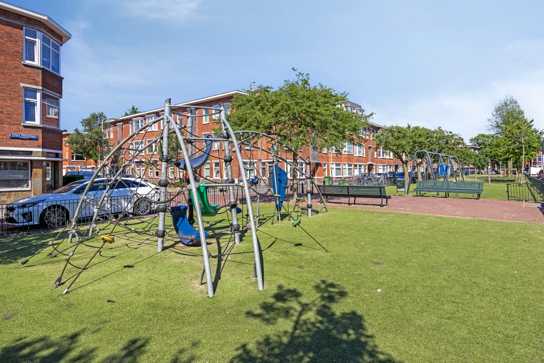 Foto 23 van Elise van Calcarstraat 33