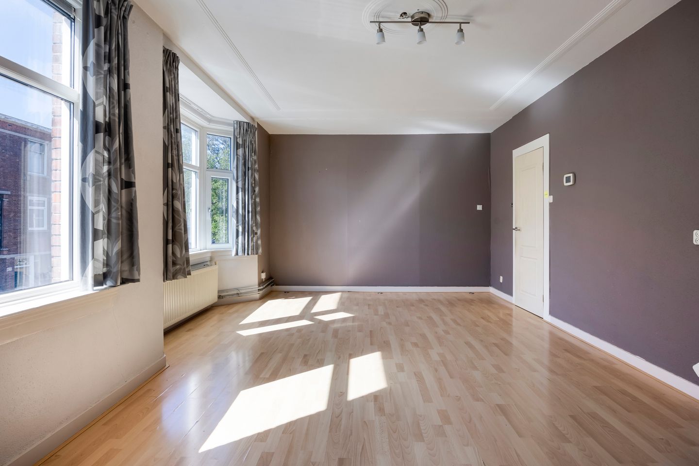 Foto 10 van Elise van Calcarstraat 33