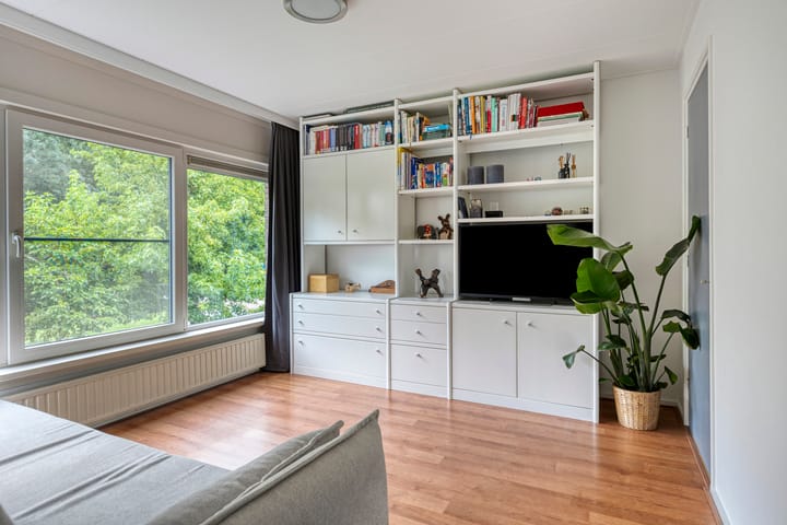 Foto 22 van Hoflandstraat 7