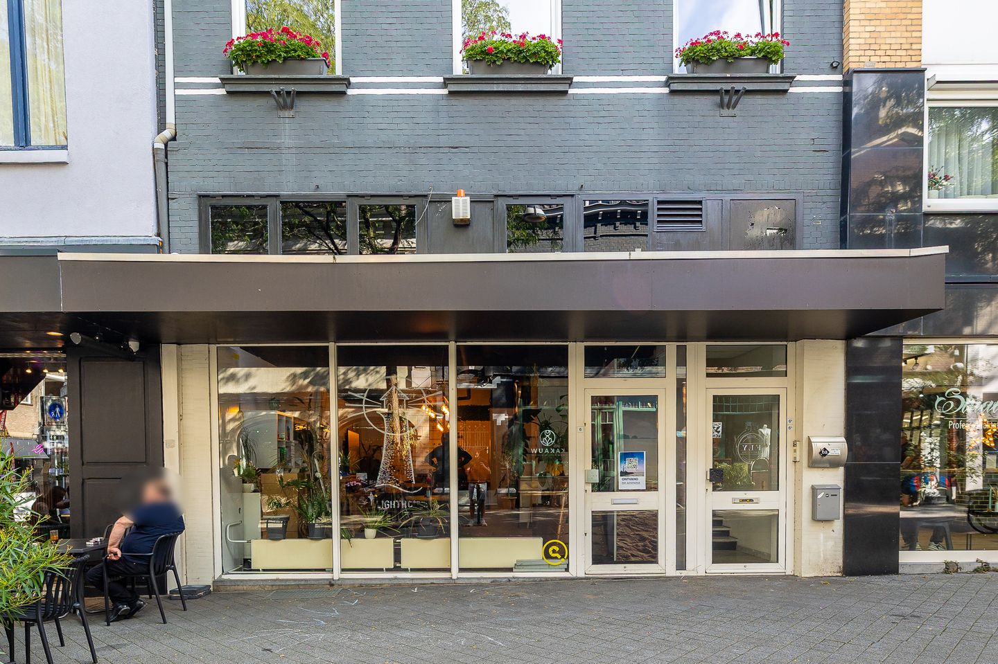 View photo 2 of Oranje Nassaustraat 6