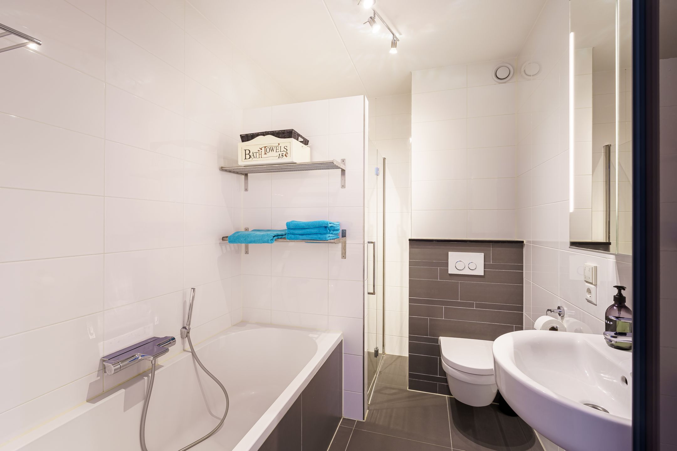 Foto 15 van Finnenburg 136