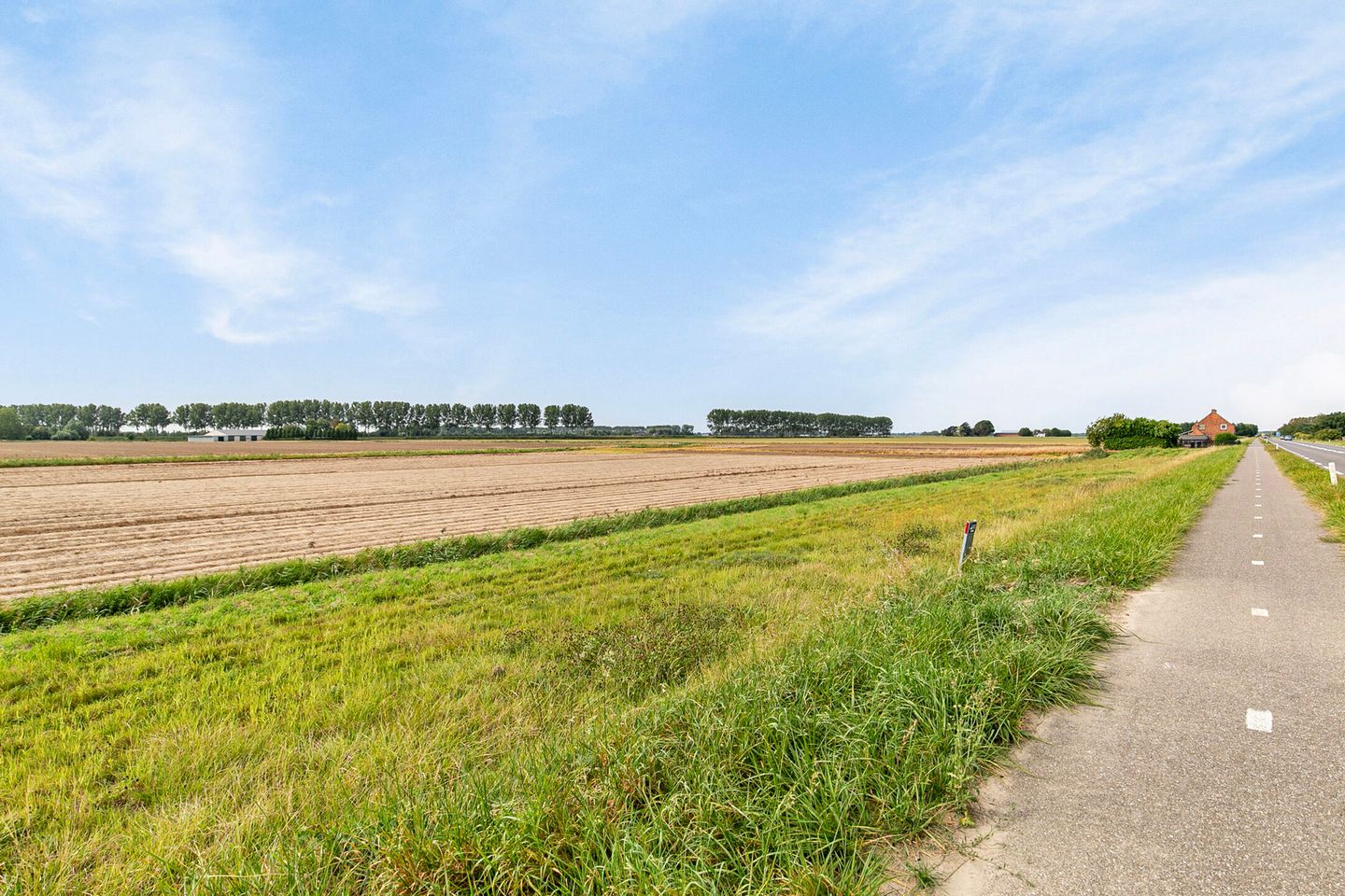 Photo 35 of Provincialeweg 16