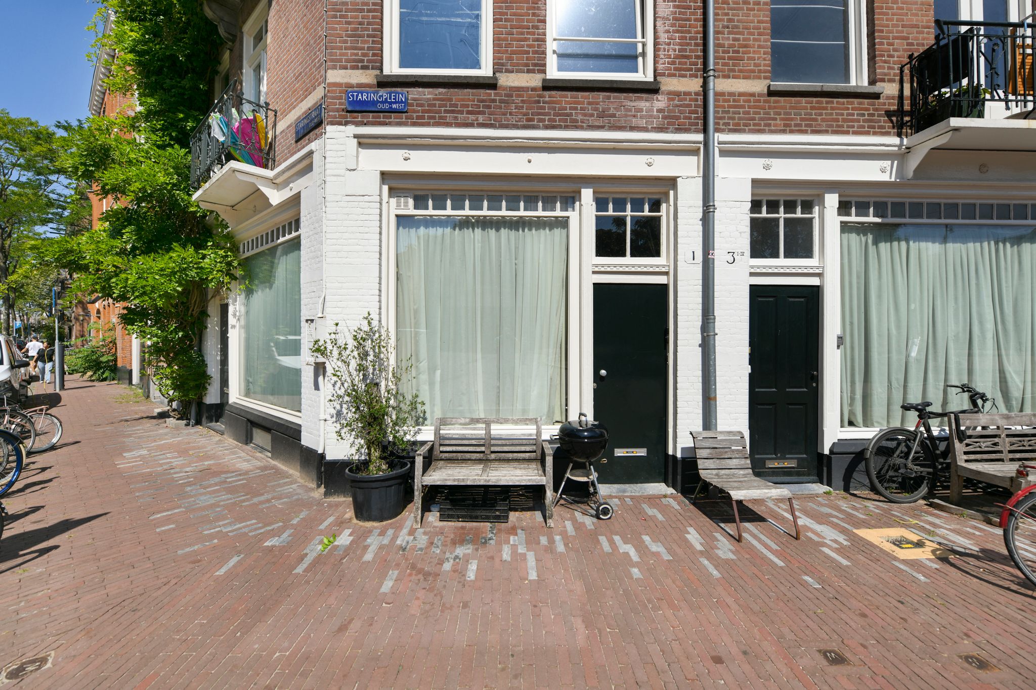 Foto 18 van Staringplein 1-2