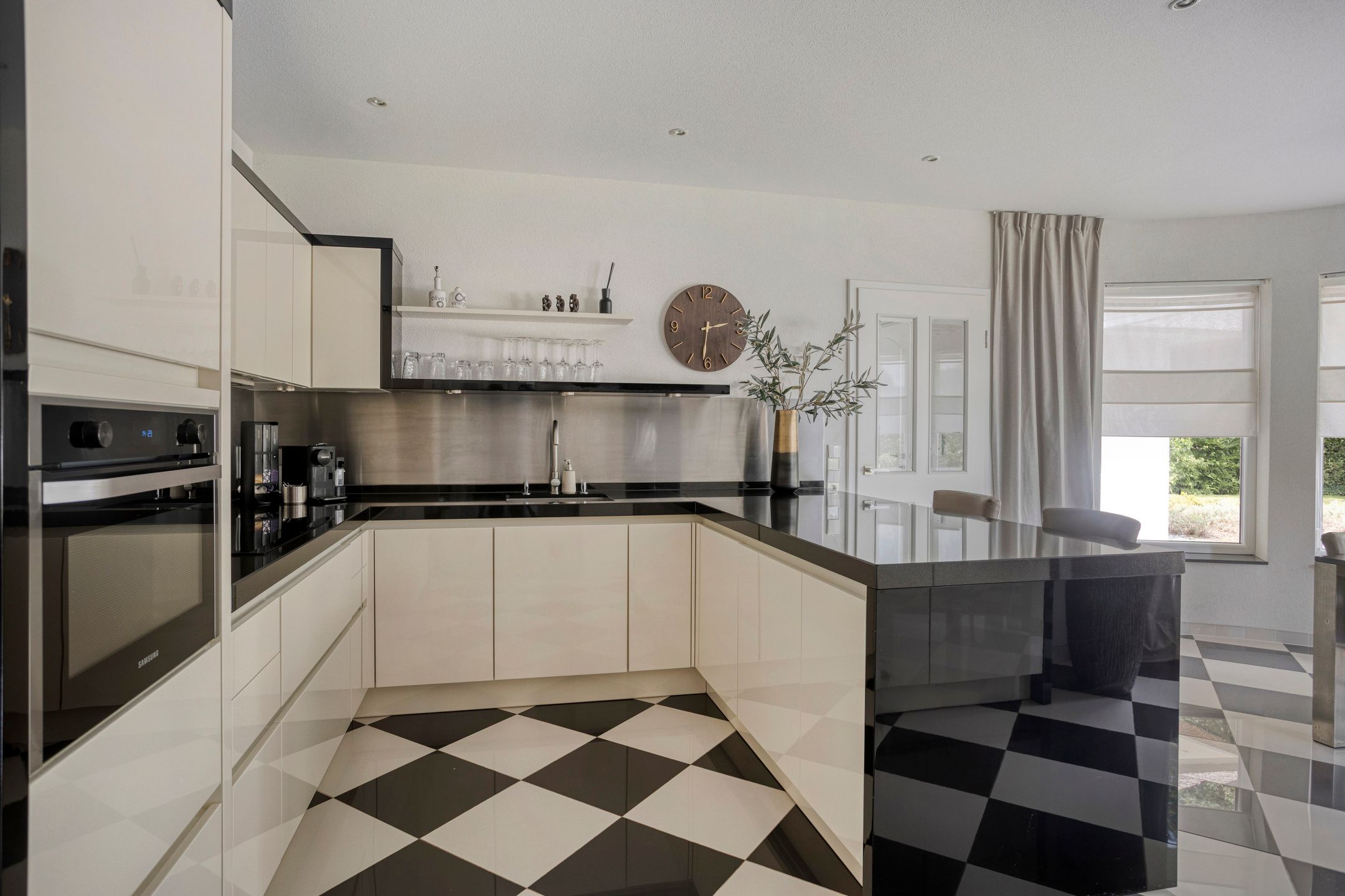 Photo 15 of Falkenstraße 12