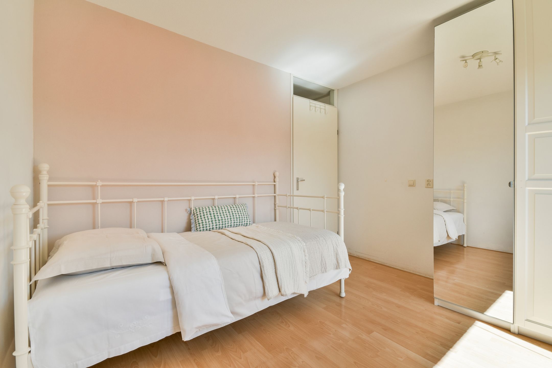 Foto 15 van Vätternkade 51