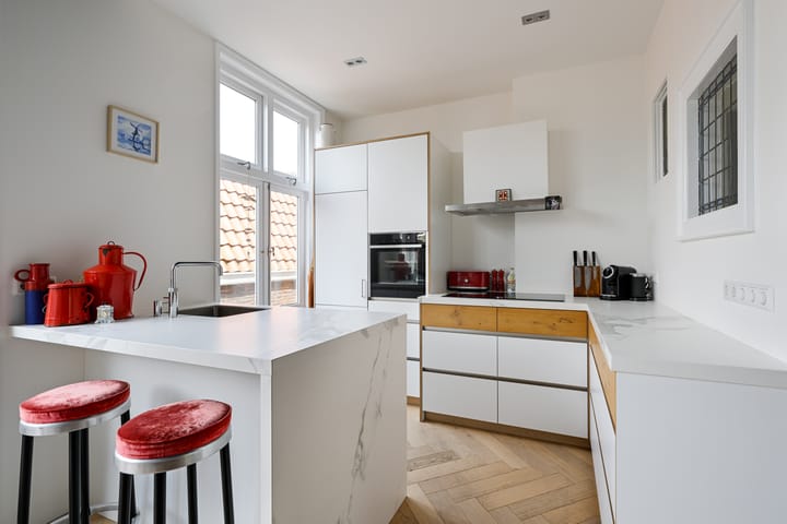 Foto 16 van Emmaplein 42-RD