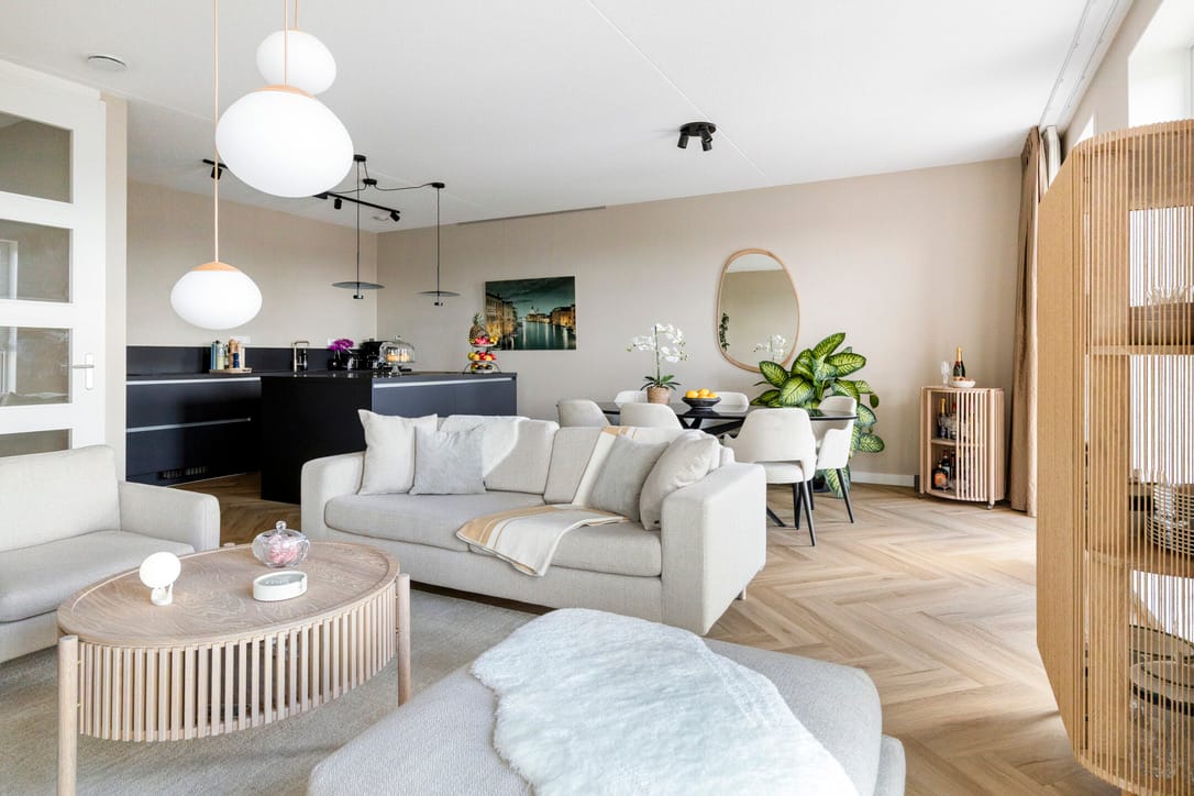 Foto 3 van Mies van der Rohestraat 105