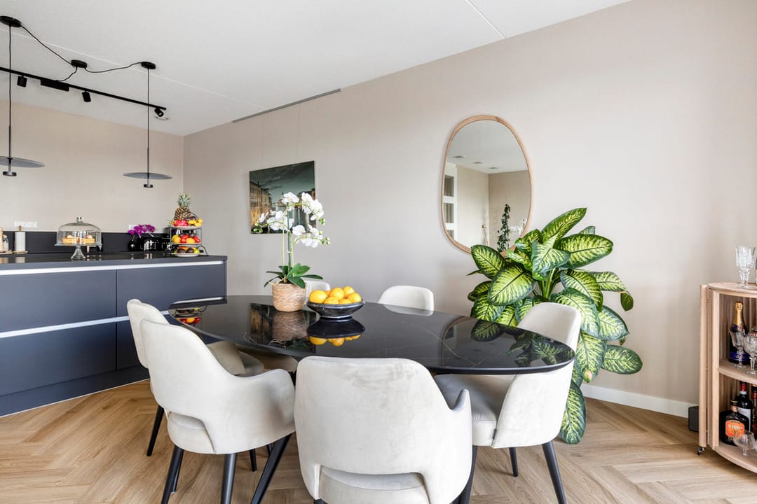 Foto 7 van Mies van der Rohestraat 105