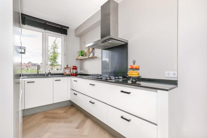 Foto 3 van Huurdemanskamp 27