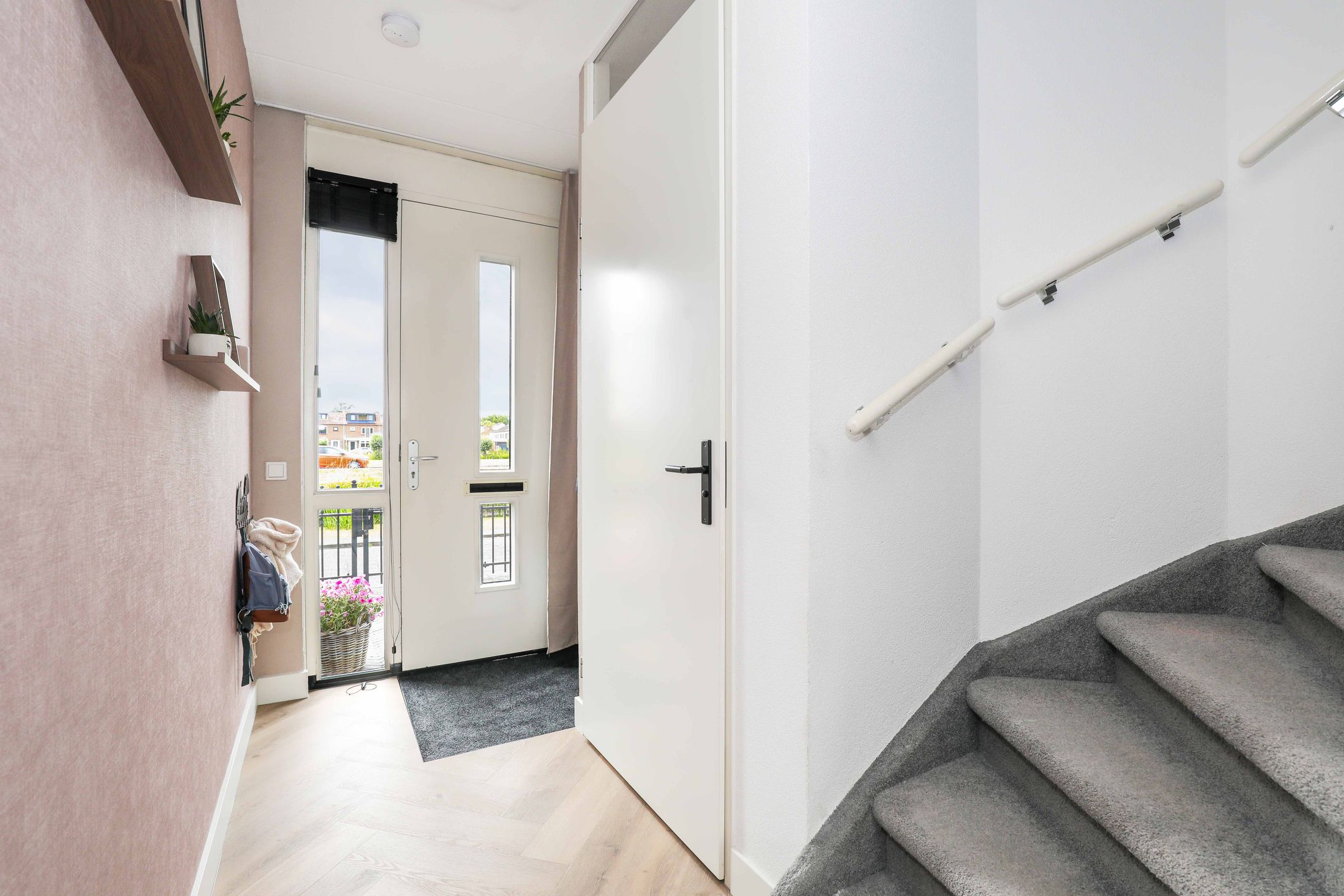 Foto 6 van Huurdemanskamp 27