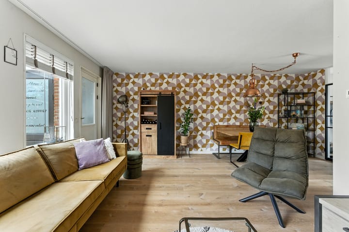 Foto 5 van Wolfspoot 24