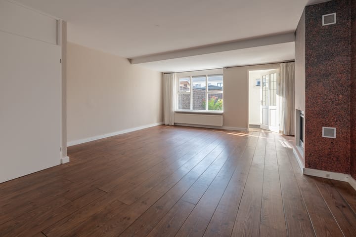 Foto 2 van Bijenveld 4