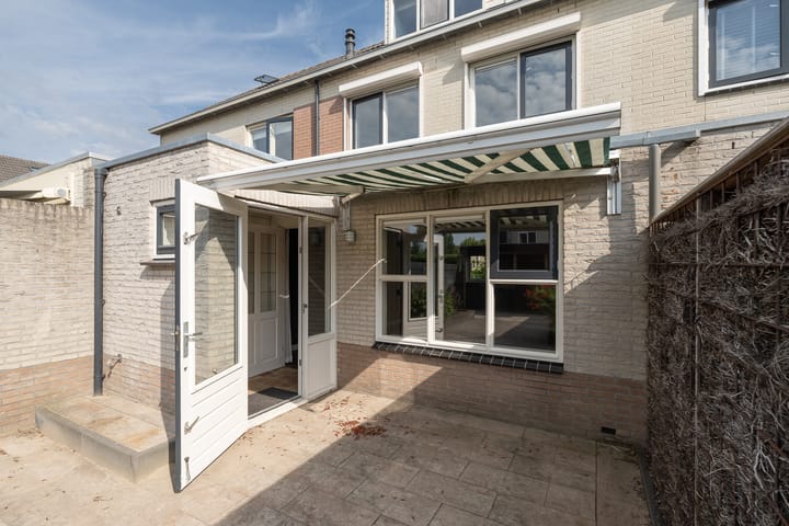 Foto 35 van Bijenveld 4