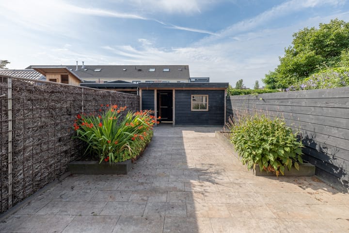 Foto 36 van Bijenveld 4