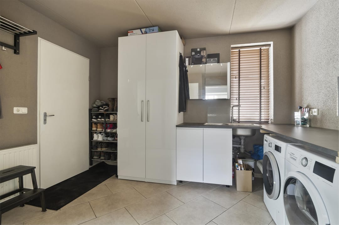 Foto 16 van Molenaarshof 34