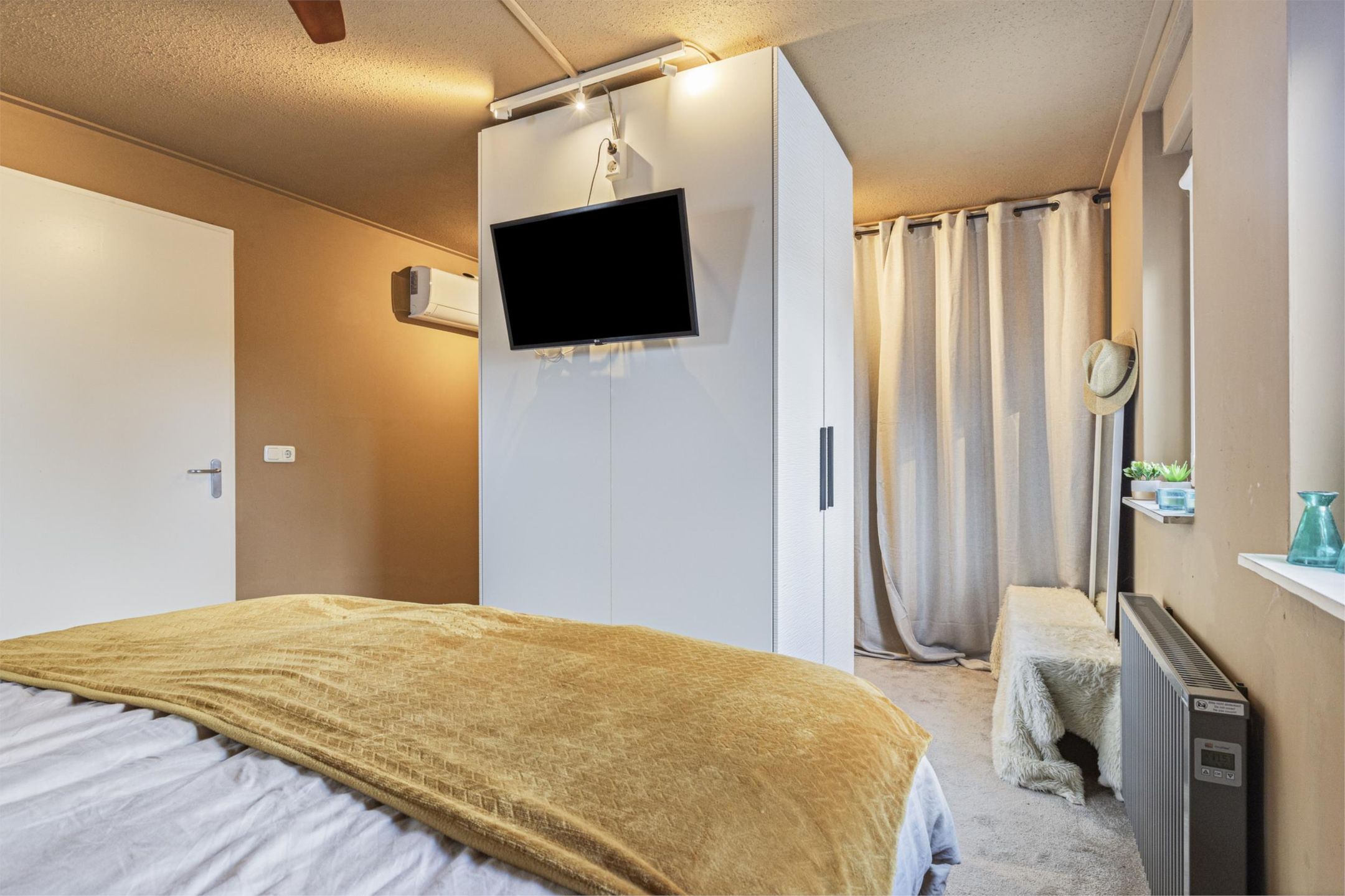 Foto 24 van Molenaarshof 34