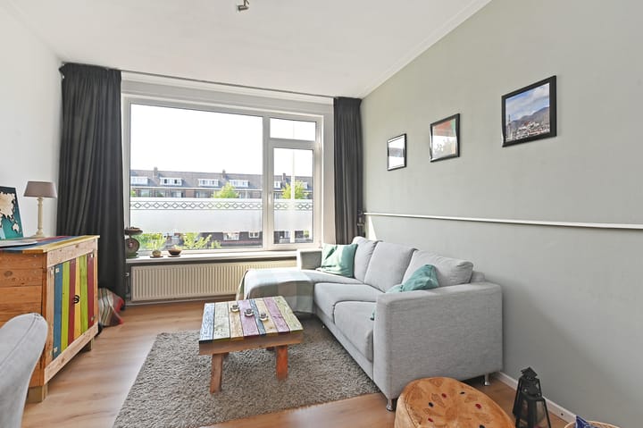 Photo 4 of Veenendaalkade 438