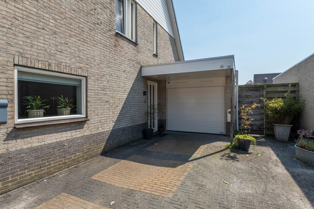 Foto 7 van de Aren 12