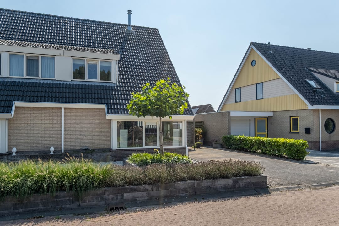 Foto 8 van de Aren 12