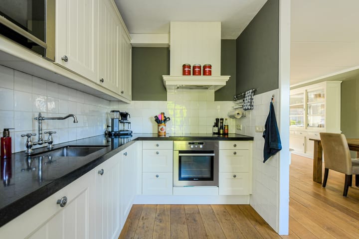 Photo 4 of Koolmees 49