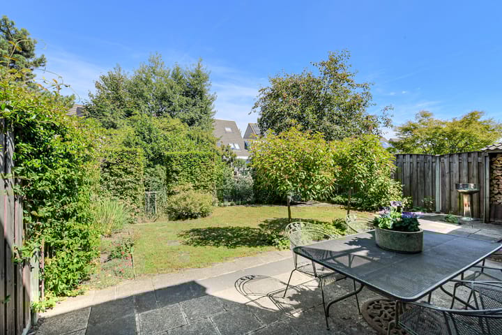 Photo 2 of Koolmees 49