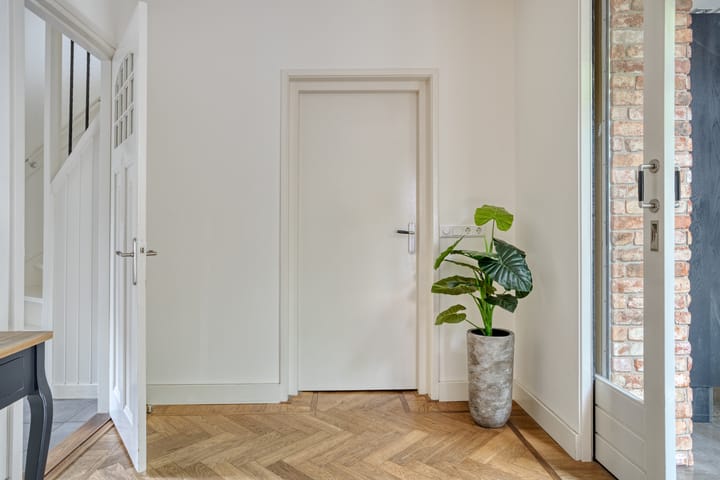 Photo 9 of Jachthuisstraat 34