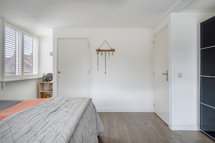 Photo 23 of Jachthuisstraat 34