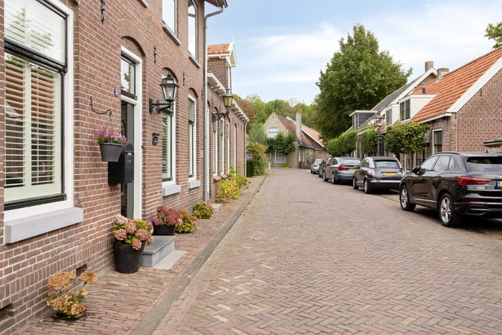 Photo 40 of Jachthuisstraat 34