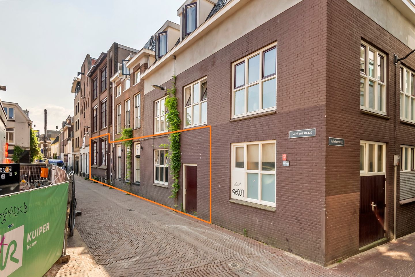 Bekijk foto 1 van Varkensstraat 36