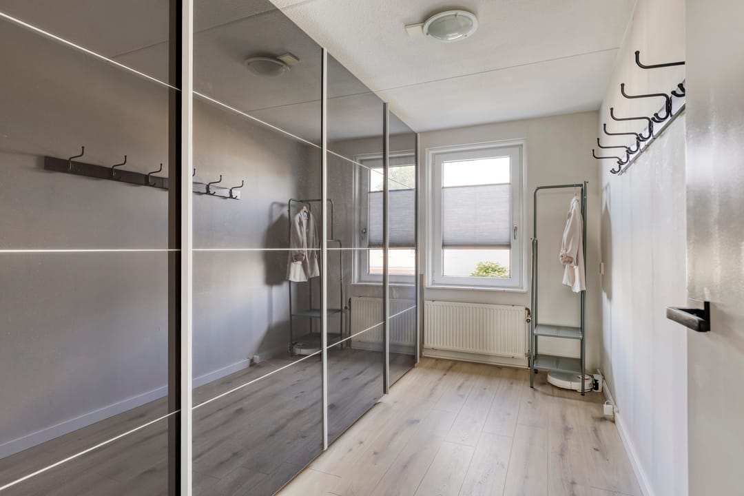 Foto 23 van Blauw-roodlaan 119