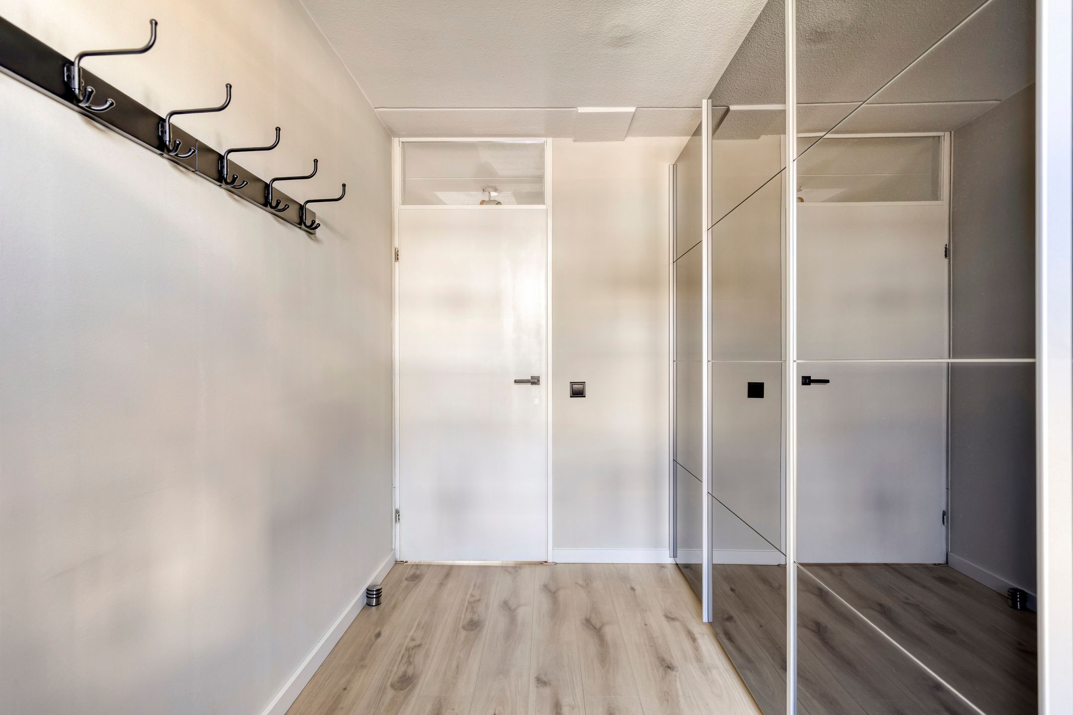 Foto 24 van Blauw-roodlaan 119