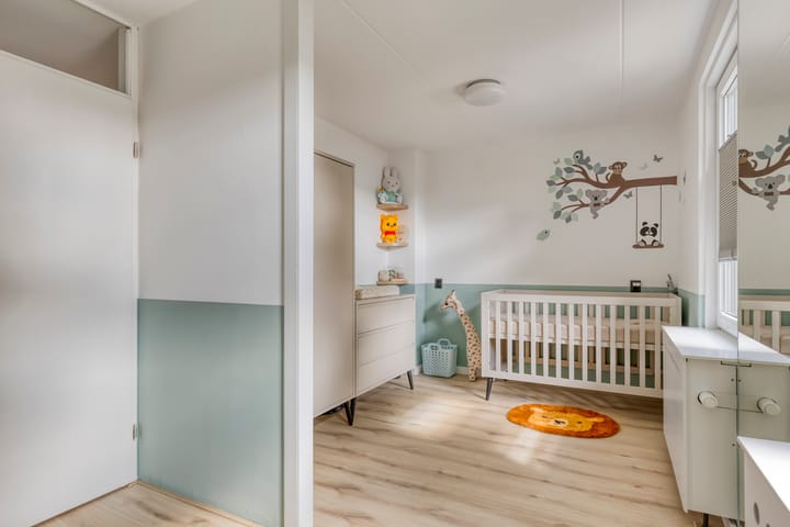 Foto 25 van Blauw-roodlaan 119