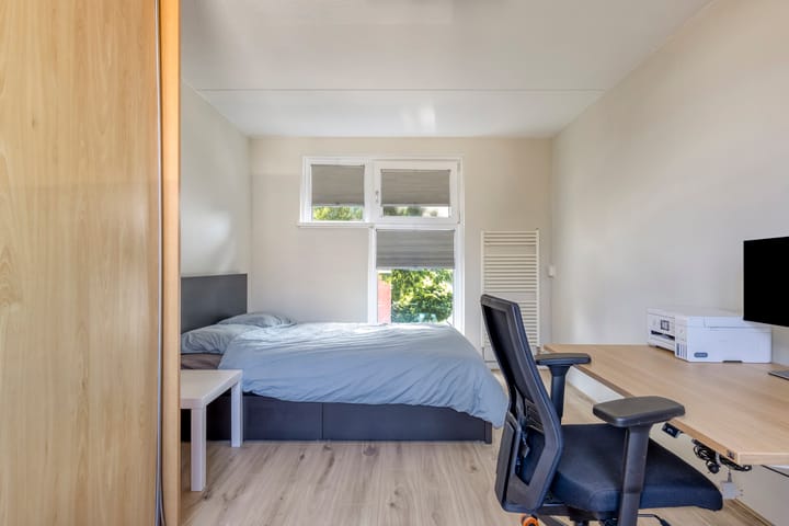 Foto 32 van Blauw-roodlaan 119