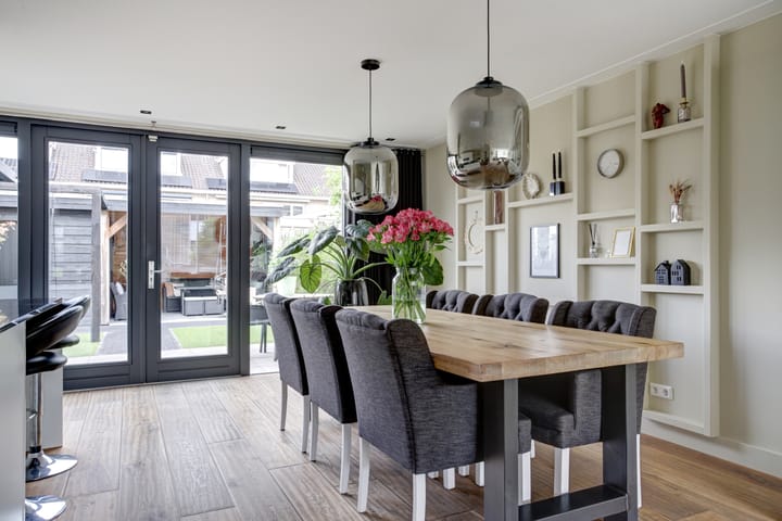 Foto 13 van van Asperenstraat 10