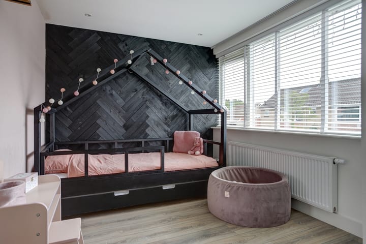 Foto 17 van van Asperenstraat 10