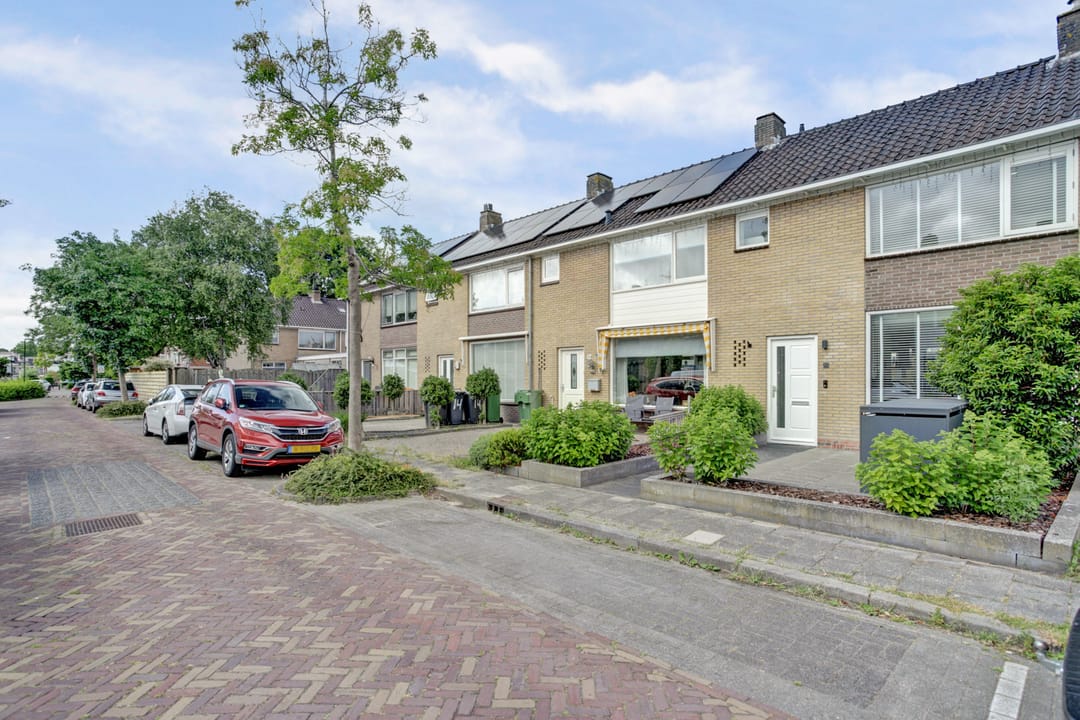 Foto 37 van van Asperenstraat 10