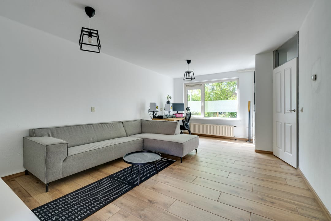 Photo 11 of Bunderstraat 54