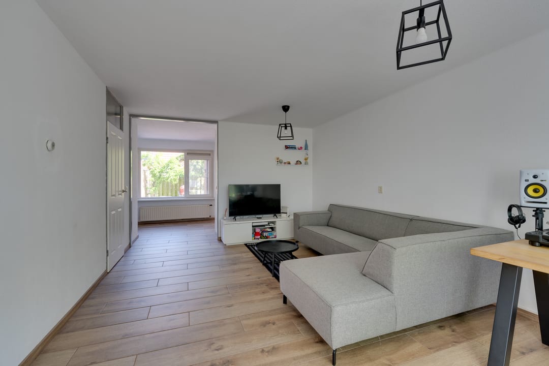 Photo 16 of Bunderstraat 54